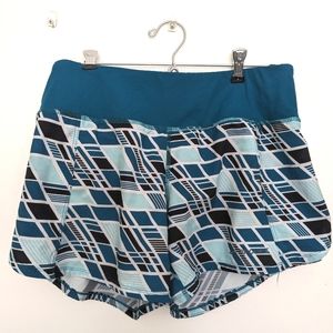 Brooks 3" Chaser running shorts Women's size M
